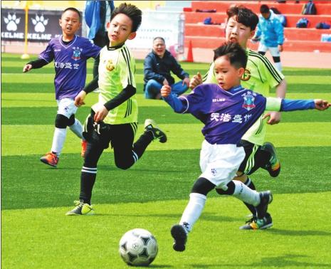 解析投手如何在体能告罄的第七局通过改变握球压力生存