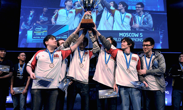 G2, FaZe, Legacy , 和 FURIA Esports 在 FISSURE Playground 2 开局获胜